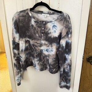 tie dye long sleeve shirt